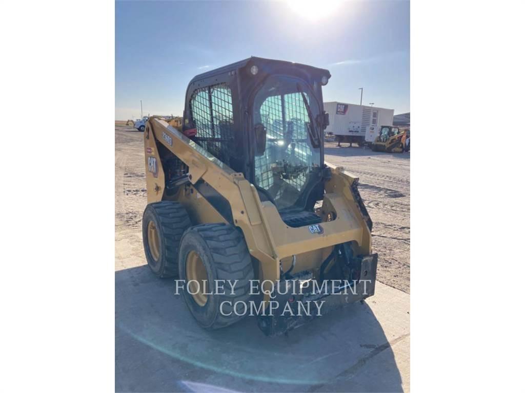 CAT 236D3STD1C Skid steer loaders