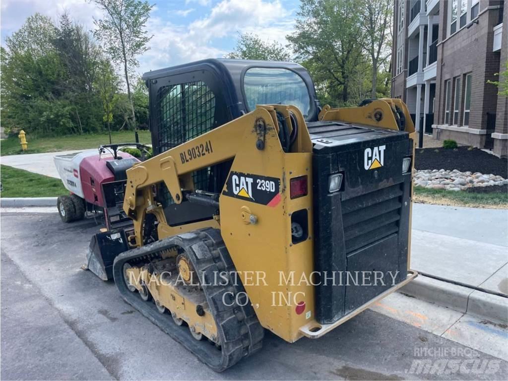 CAT 239D Crawler loaders