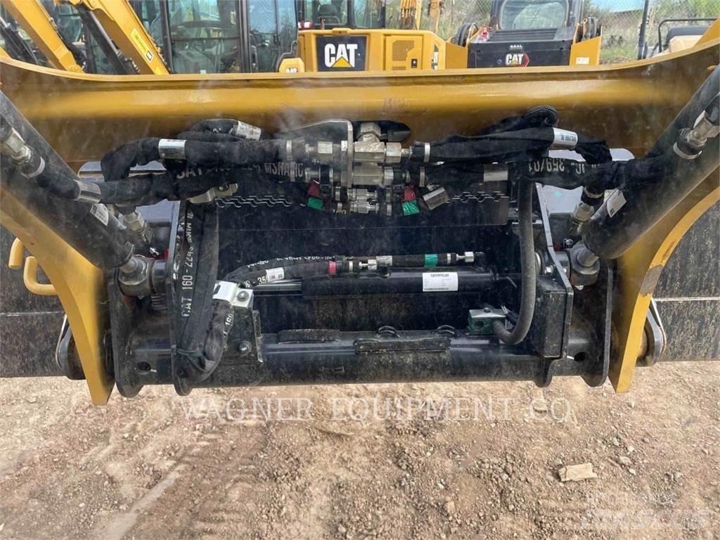 CAT 239D3 Crawler loaders