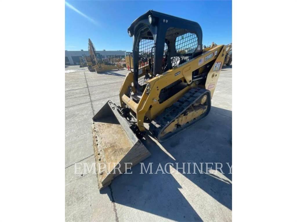 CAT 239D3 Skid steer loaders