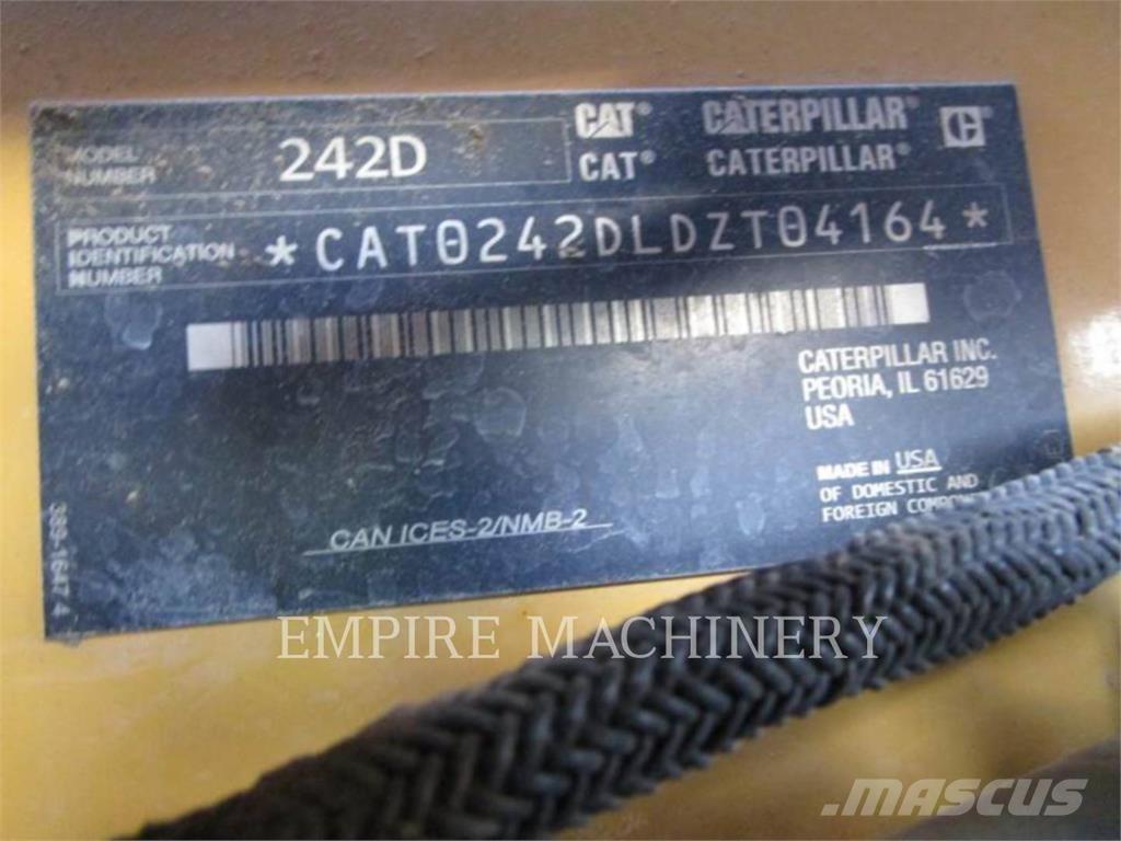 CAT 242D Skid steer loaders