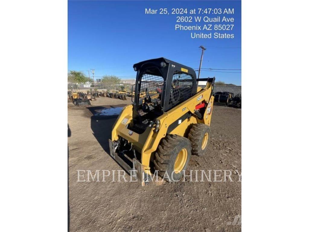 CAT 242D3 HF Skid steer loaders
