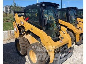 CAT 242D3STD2C Skid steer loaders