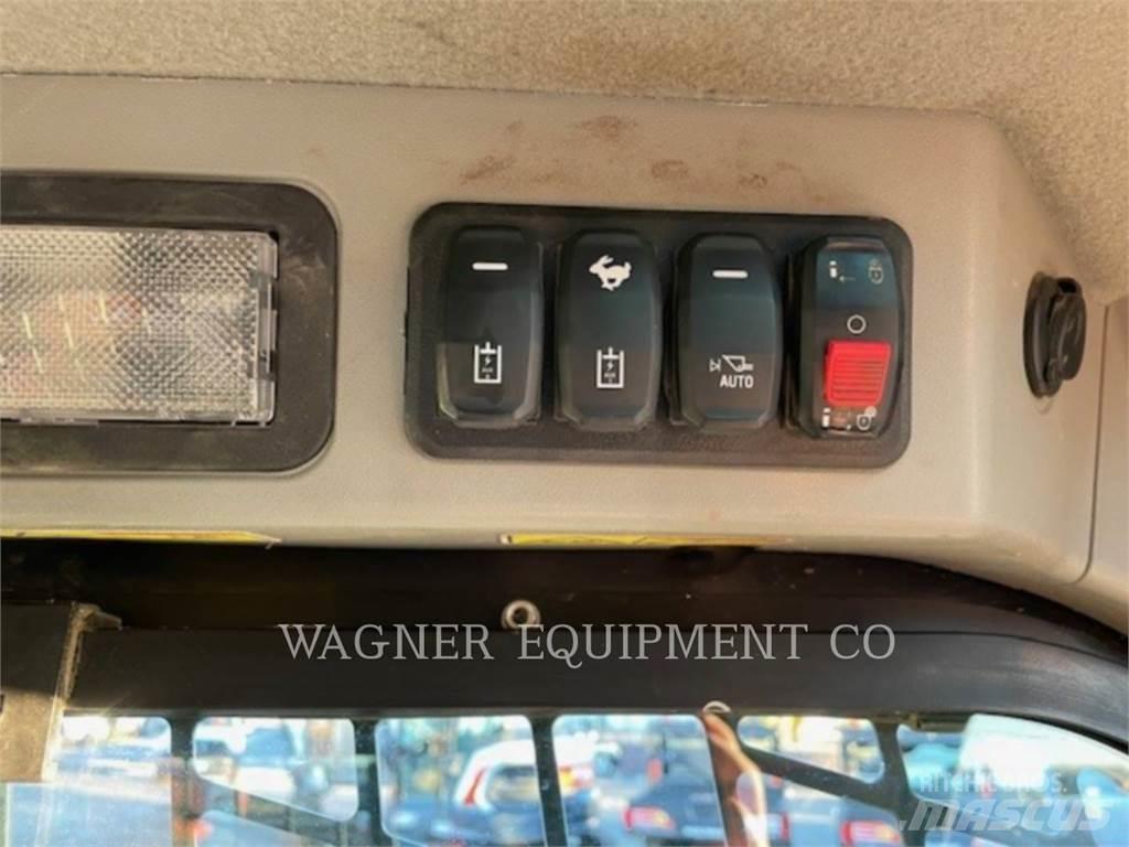 CAT 246D3 Skid steer loaders