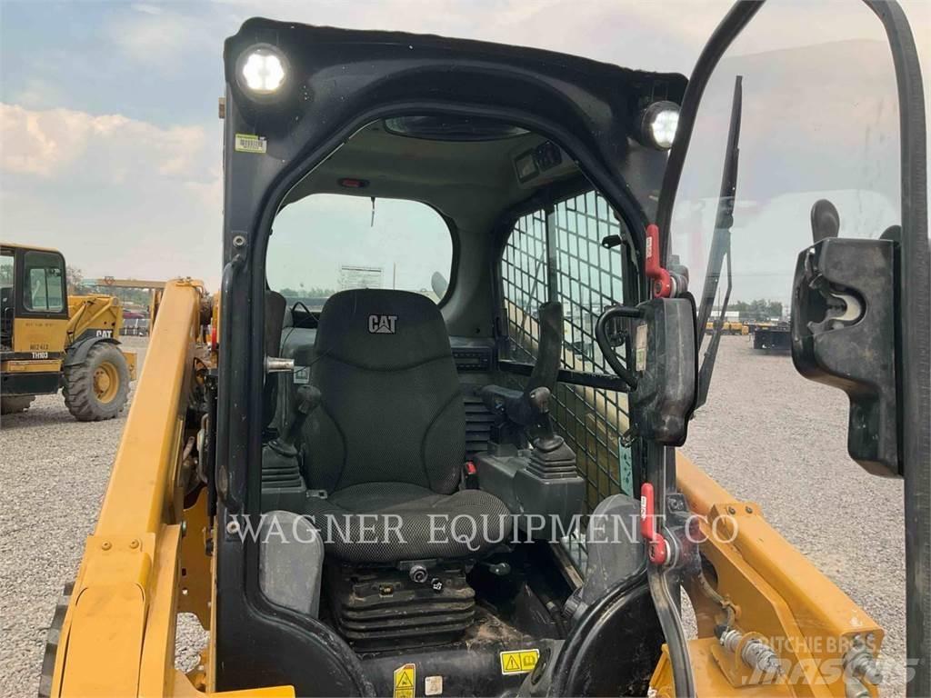 CAT 246D3 Skid steer loaders