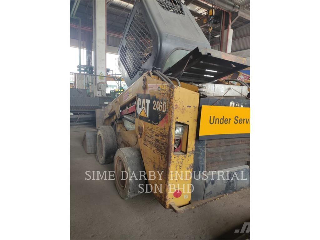CAT 246DLRC Skid steer loaders