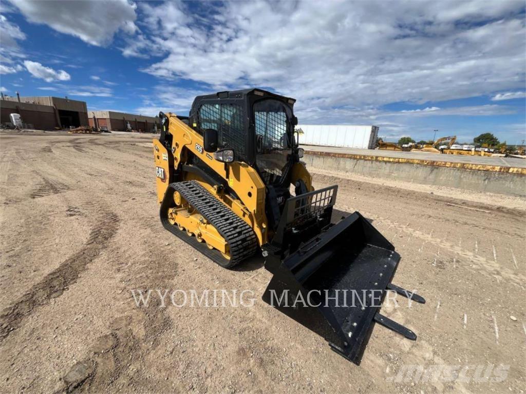 CAT 255 Skid steer loaders