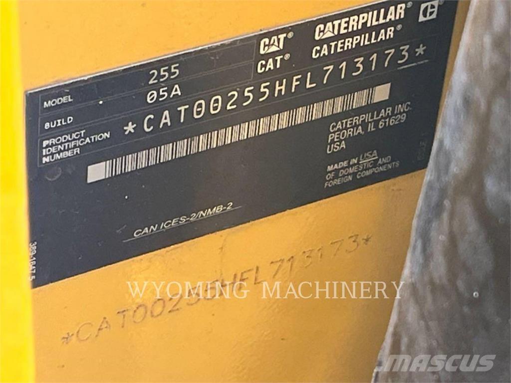 CAT 255 Skid steer loaders