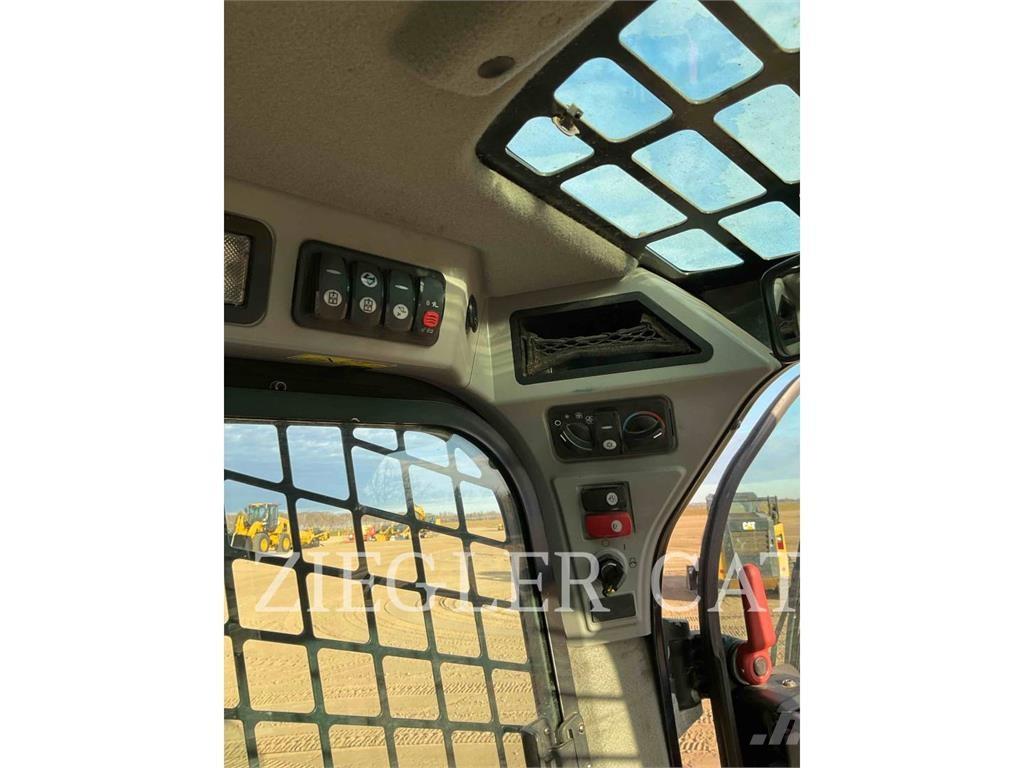 CAT 257D Crawler loaders