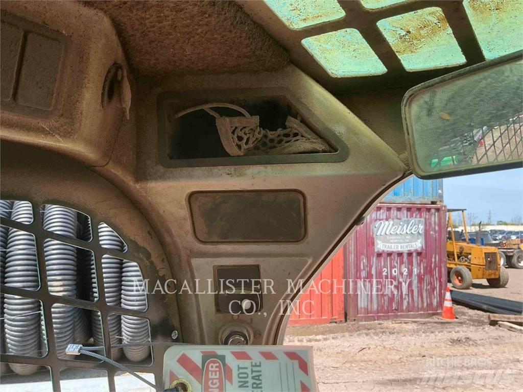 CAT 259D Crawler loaders