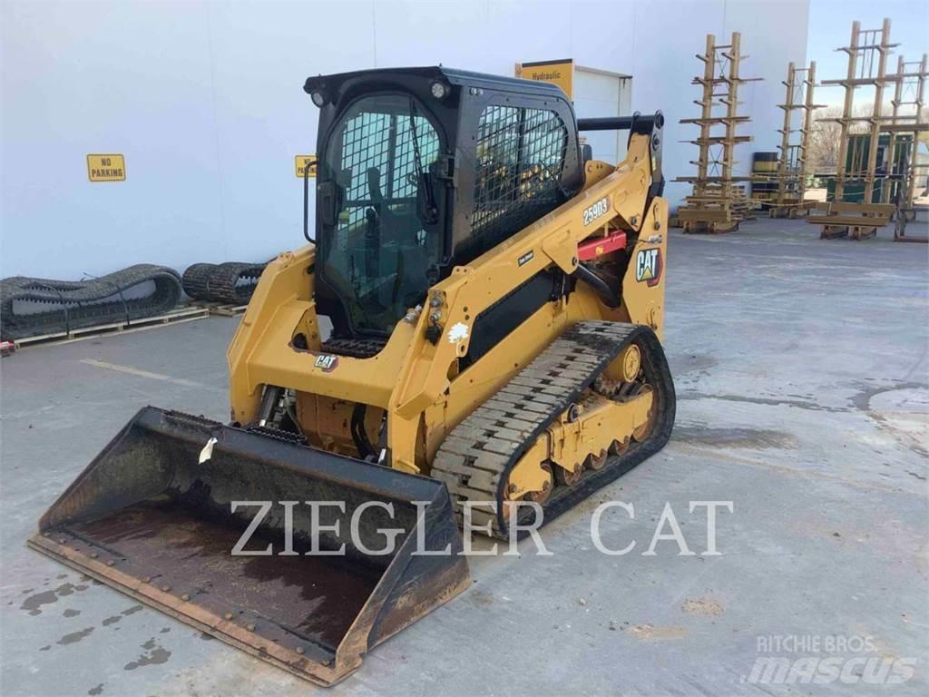 CAT 259D3 Crawler loaders