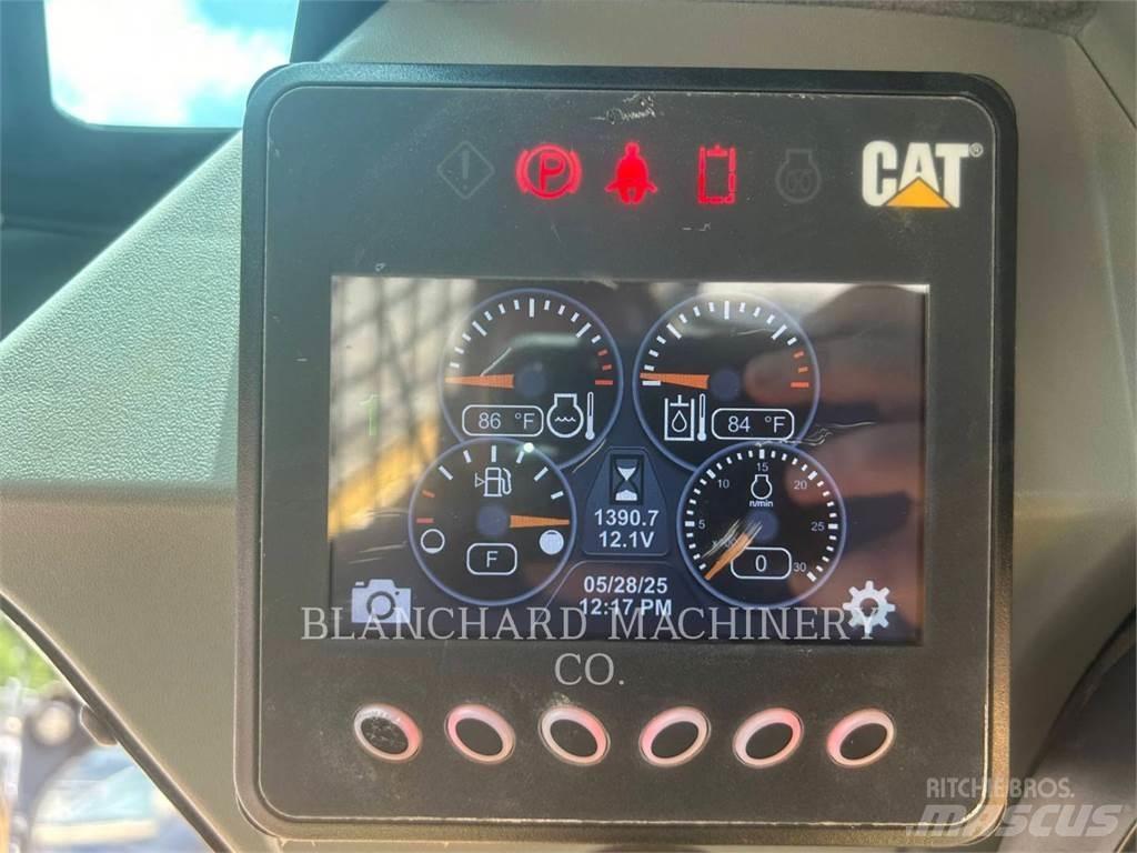 CAT 259D3 Crawler loaders