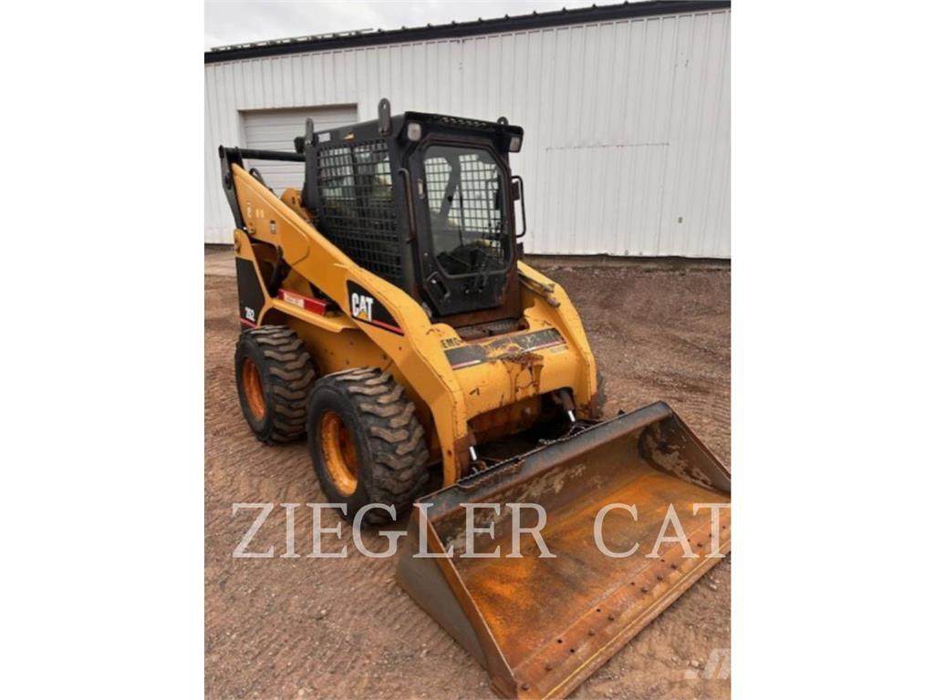 CAT 262 Skid steer loaders