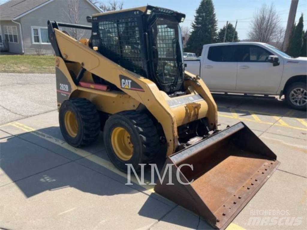 CAT 262B Skid steer loaders