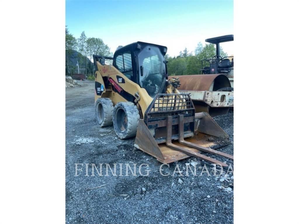 CAT 262C Skid steer loaders