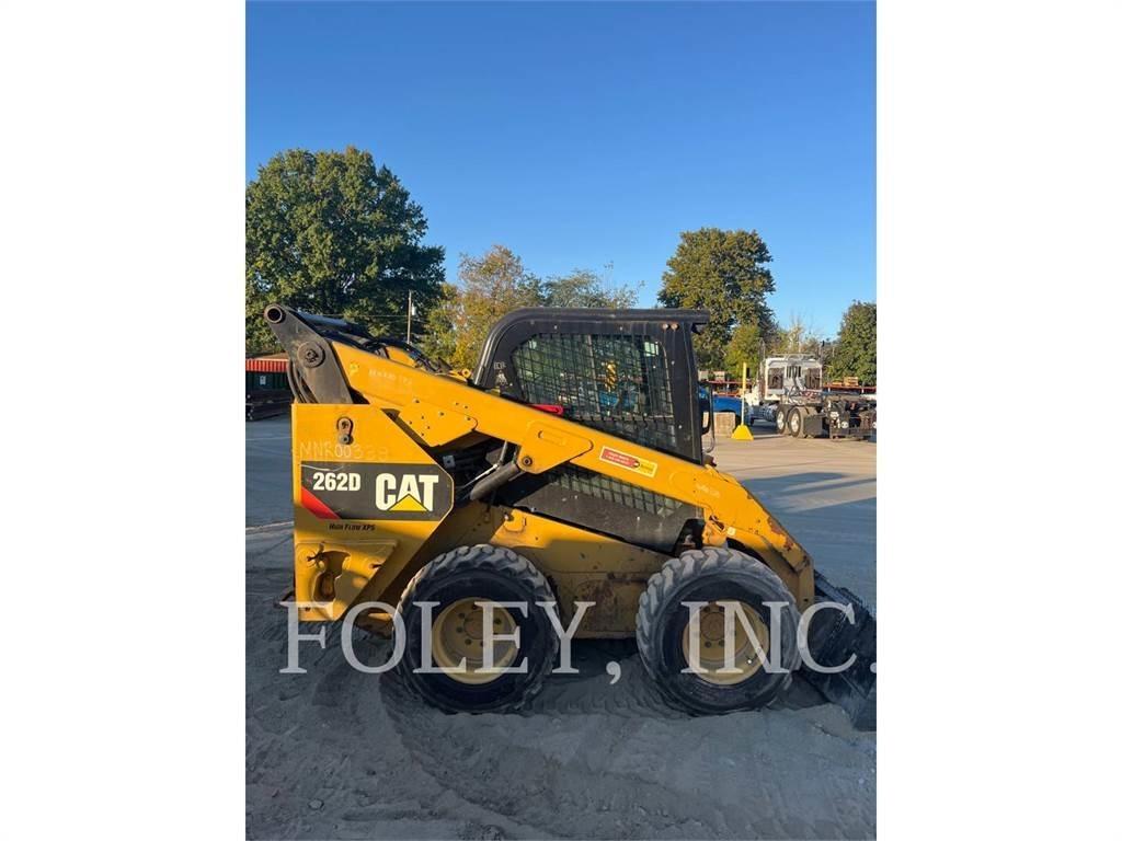 CAT 262D Skid steer loaders