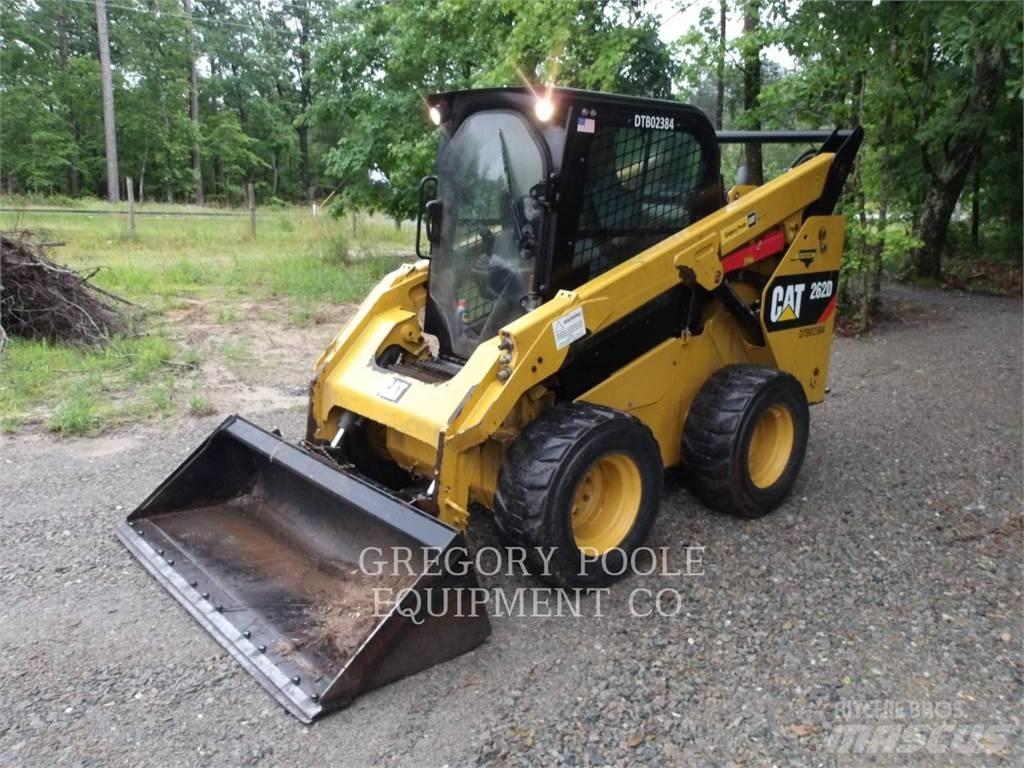 CAT 262D Skid steer loaders