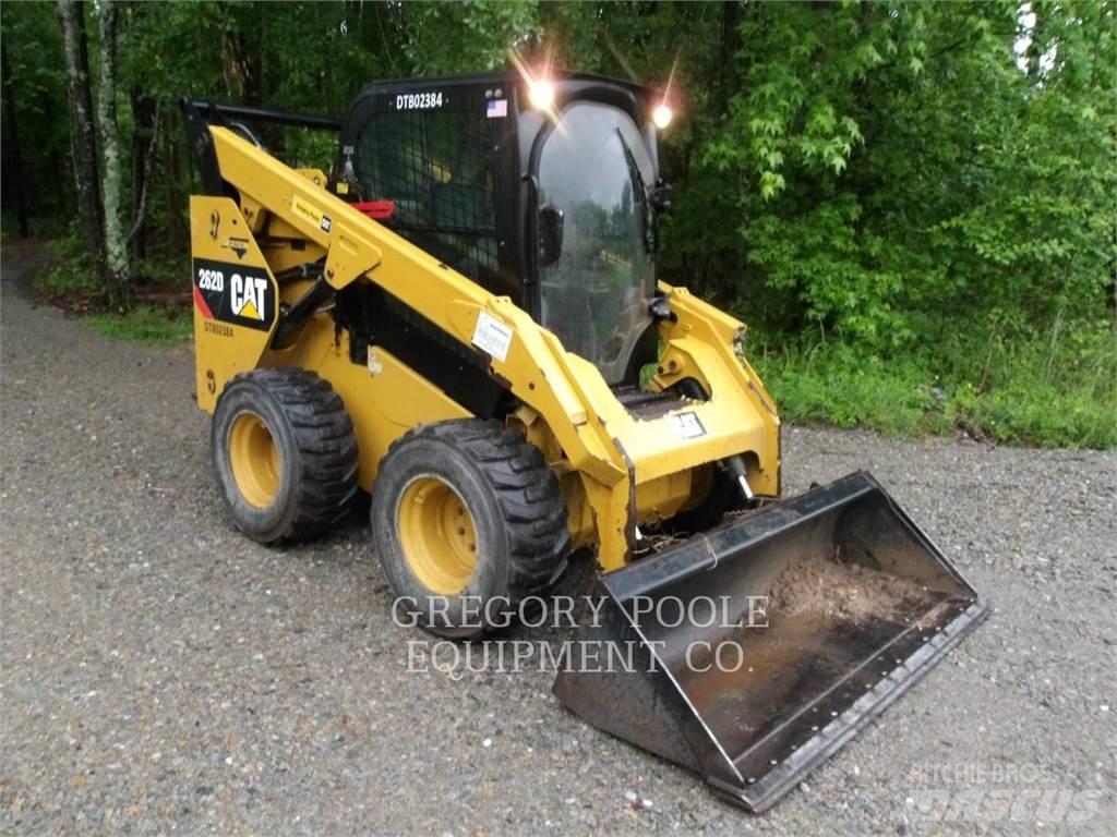 CAT 262D Skid steer loaders