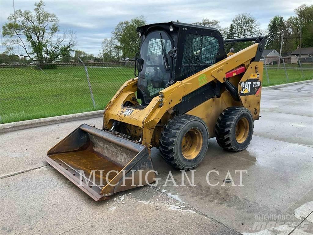 CAT 262D Skid steer loaders