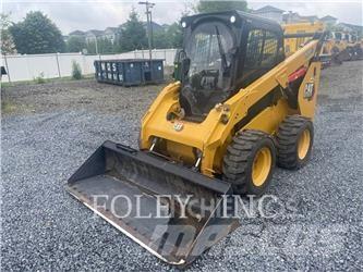 CAT 262D3 Skid steer loaders