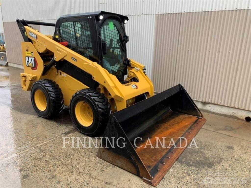 CAT 262D3 Skid steer loaders