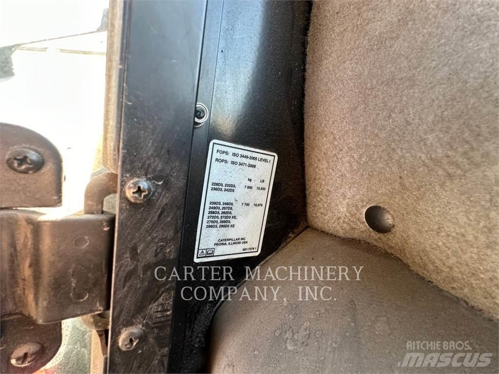CAT 262D3 Skid steer loaders