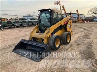 CAT 262D3 Skid steer loaders