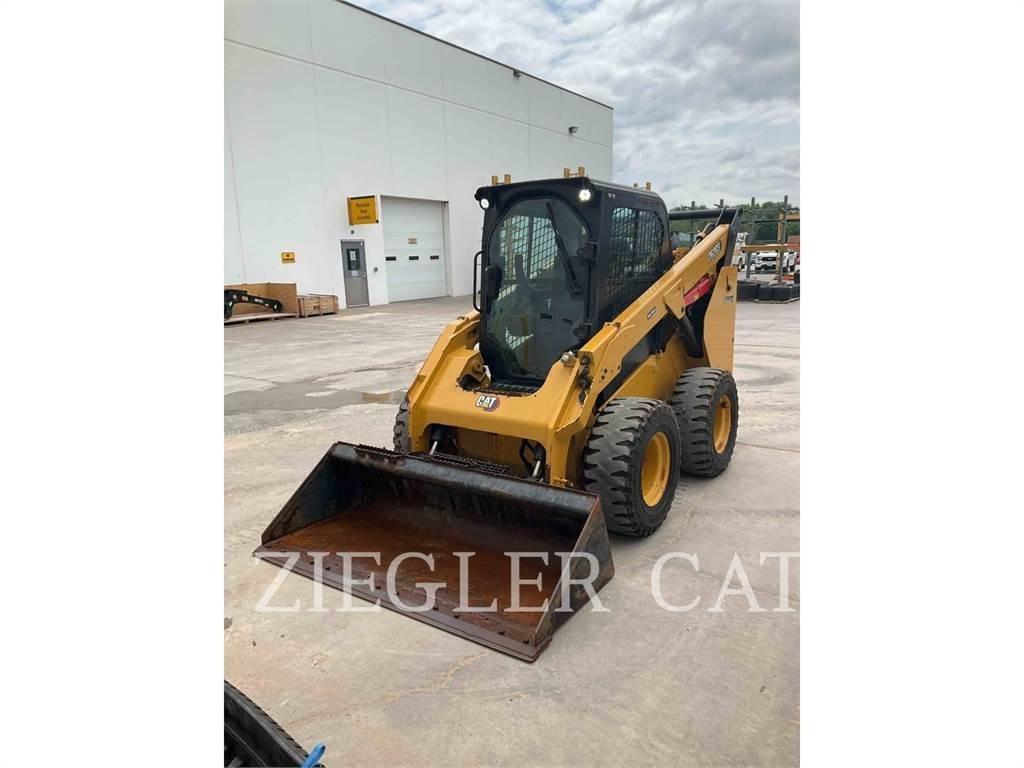 CAT 262D3 Skid steer loaders