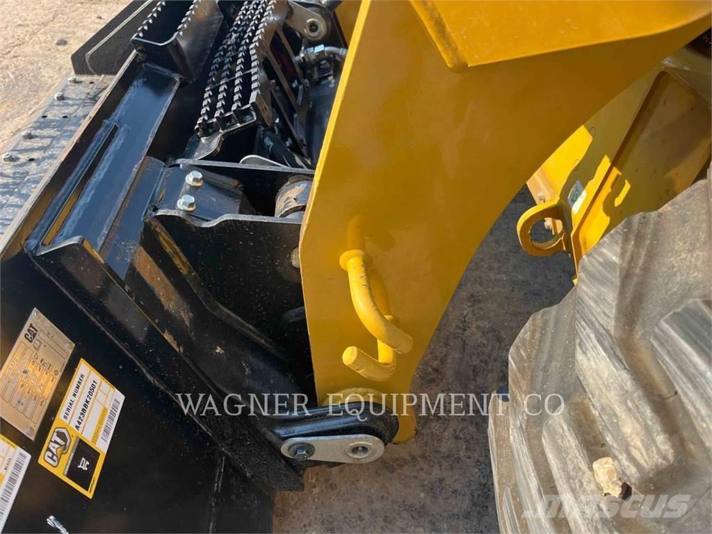 CAT 262D3 Skid steer loaders