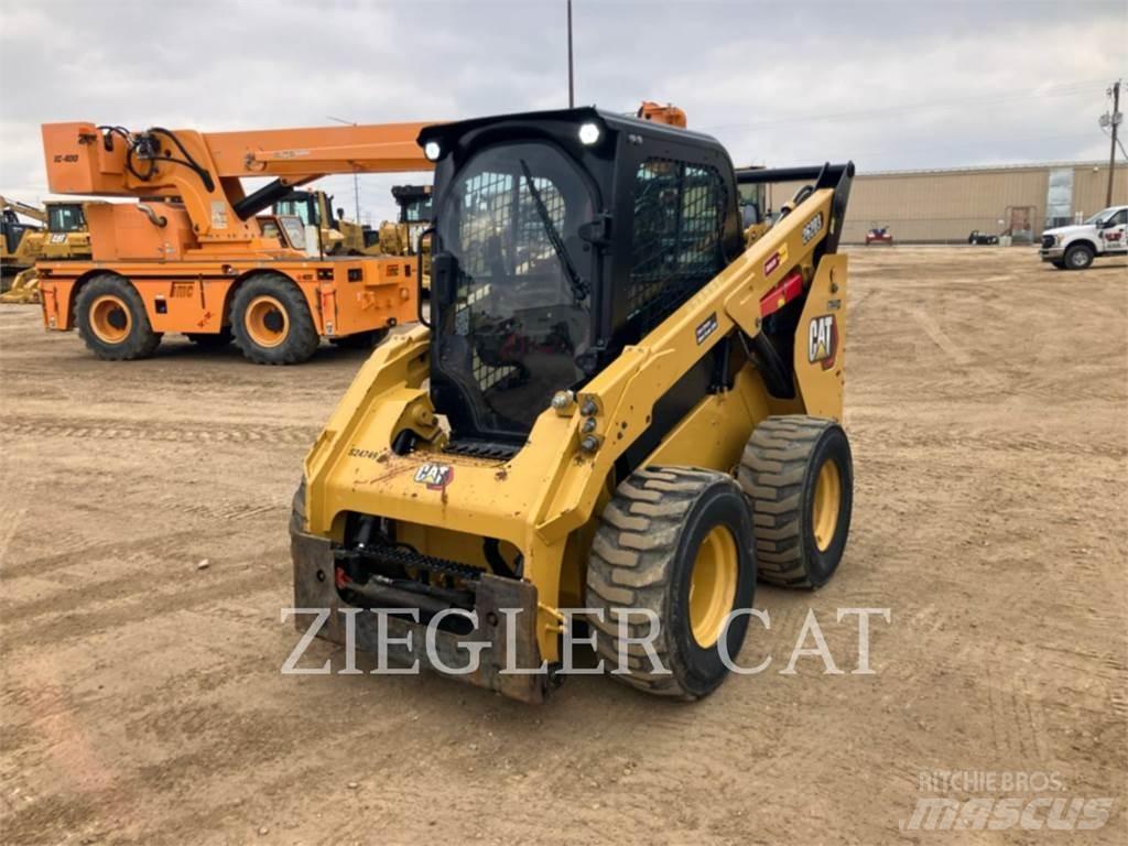 CAT 262D3 Skid steer loaders