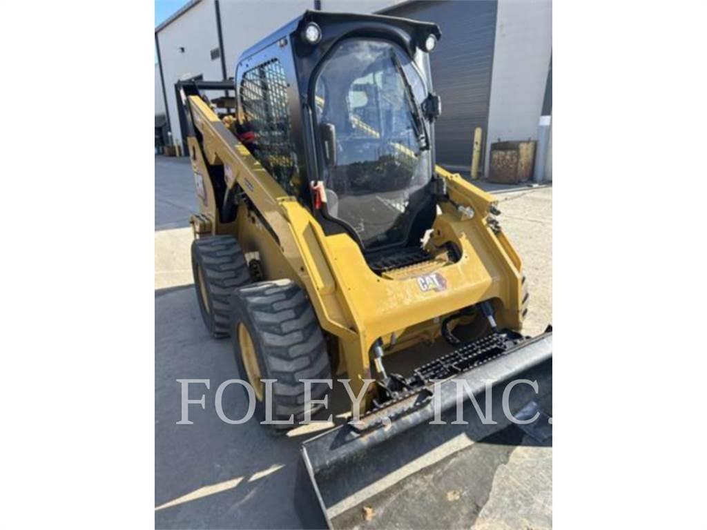 CAT 262D3 Skid steer loaders