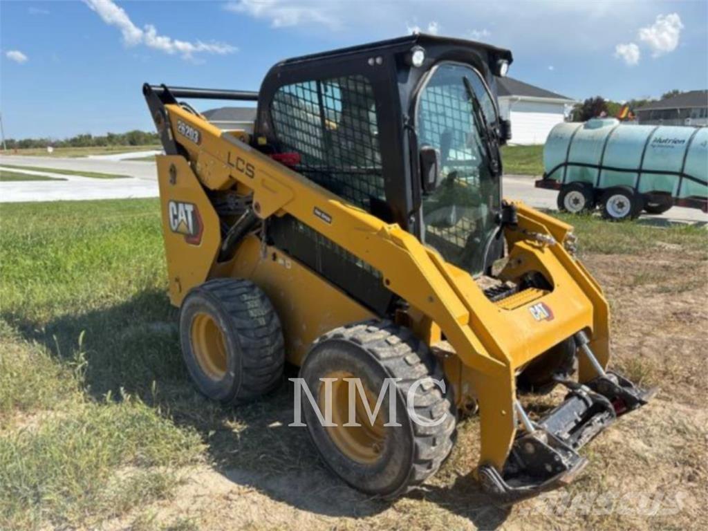 CAT 262D3 Skid steer loaders
