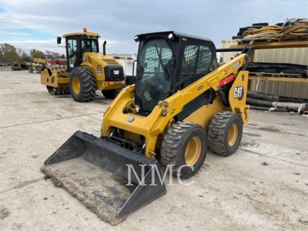 CAT 262D3 Skid steer loaders