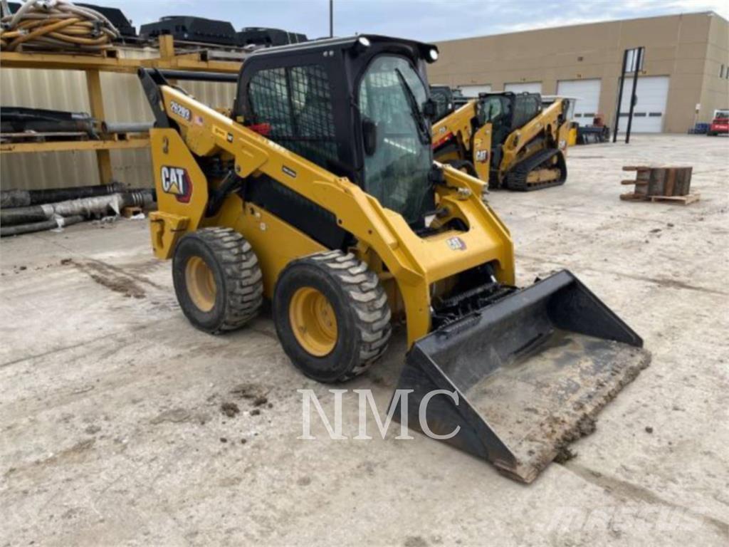CAT 262D3 Skid steer loaders