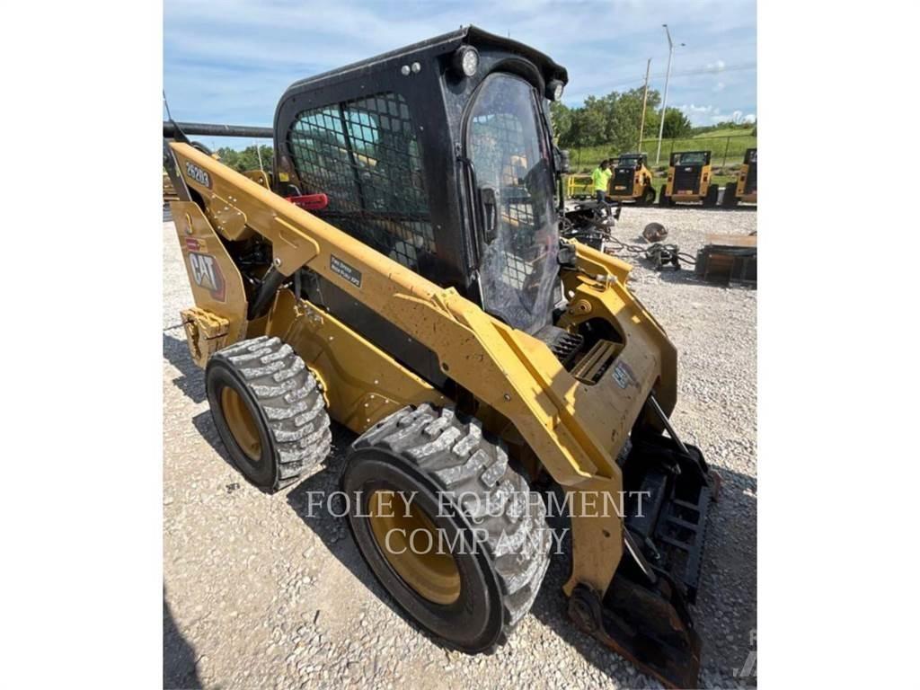 CAT 262D3XPS2C Skid steer loaders