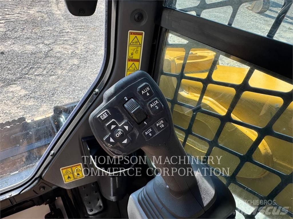 CAT 26505 Crawler loaders
