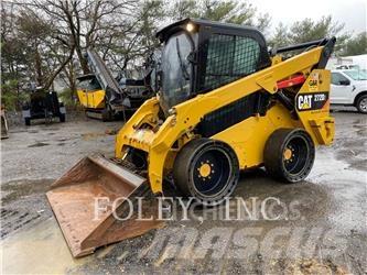 CAT 272D2 Skid steer loaders