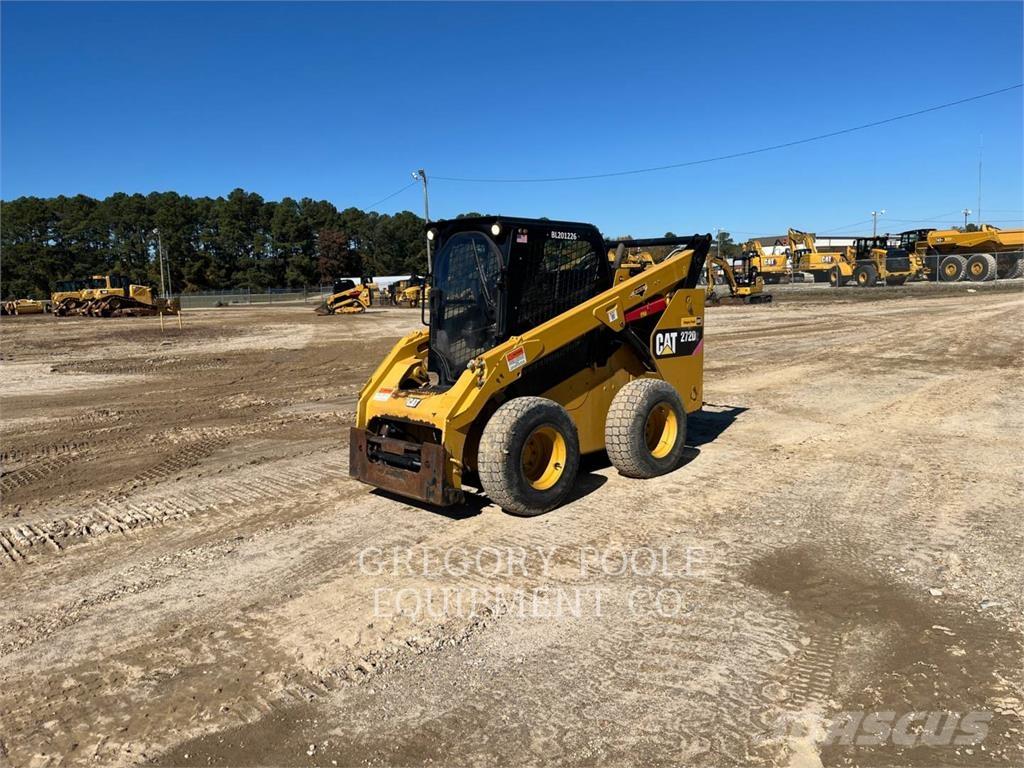 CAT 272D2 Skid steer loaders