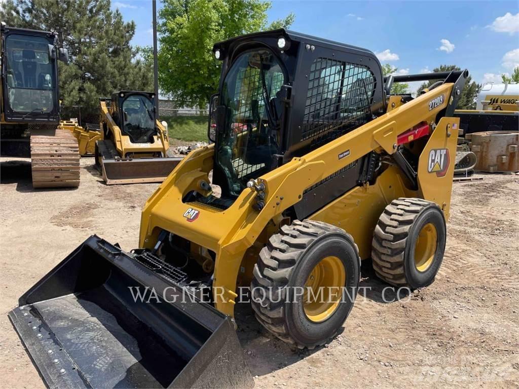 CAT 272D3 Skid steer loaders