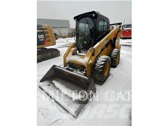 CAT 272D3 Skid steer loaders