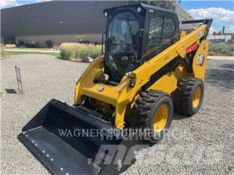 CAT 272D3 Skid steer loaders