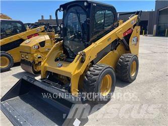 CAT 272D3 Skid steer loaders