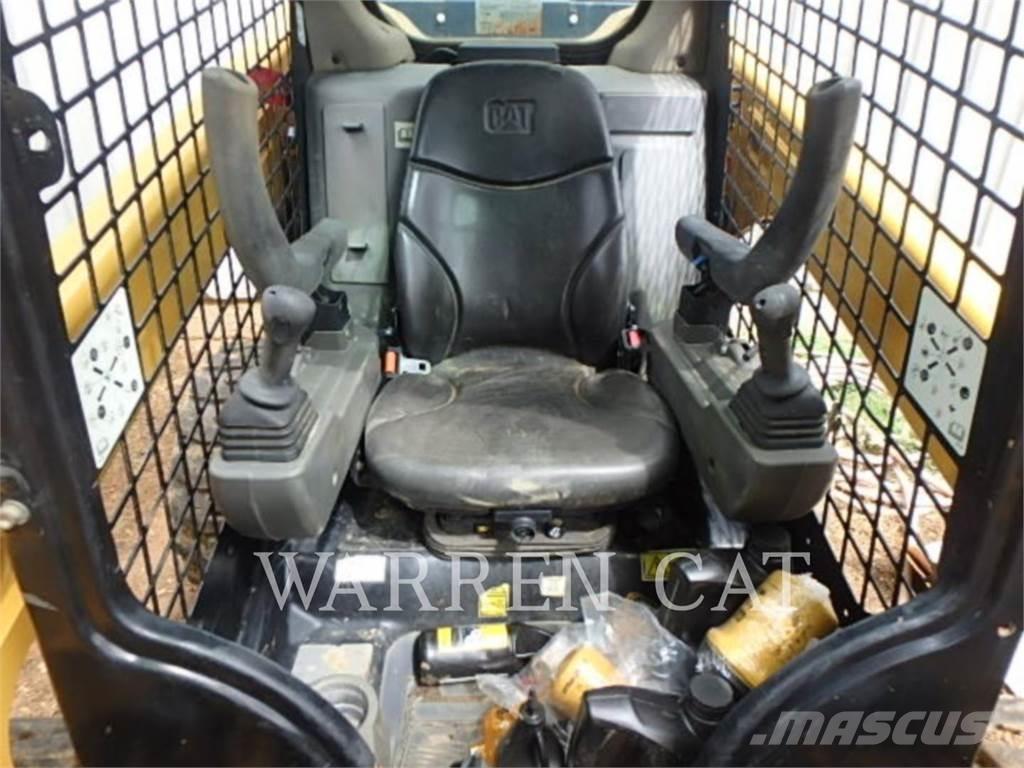 CAT 272D3 C1H2 Skid steer loaders