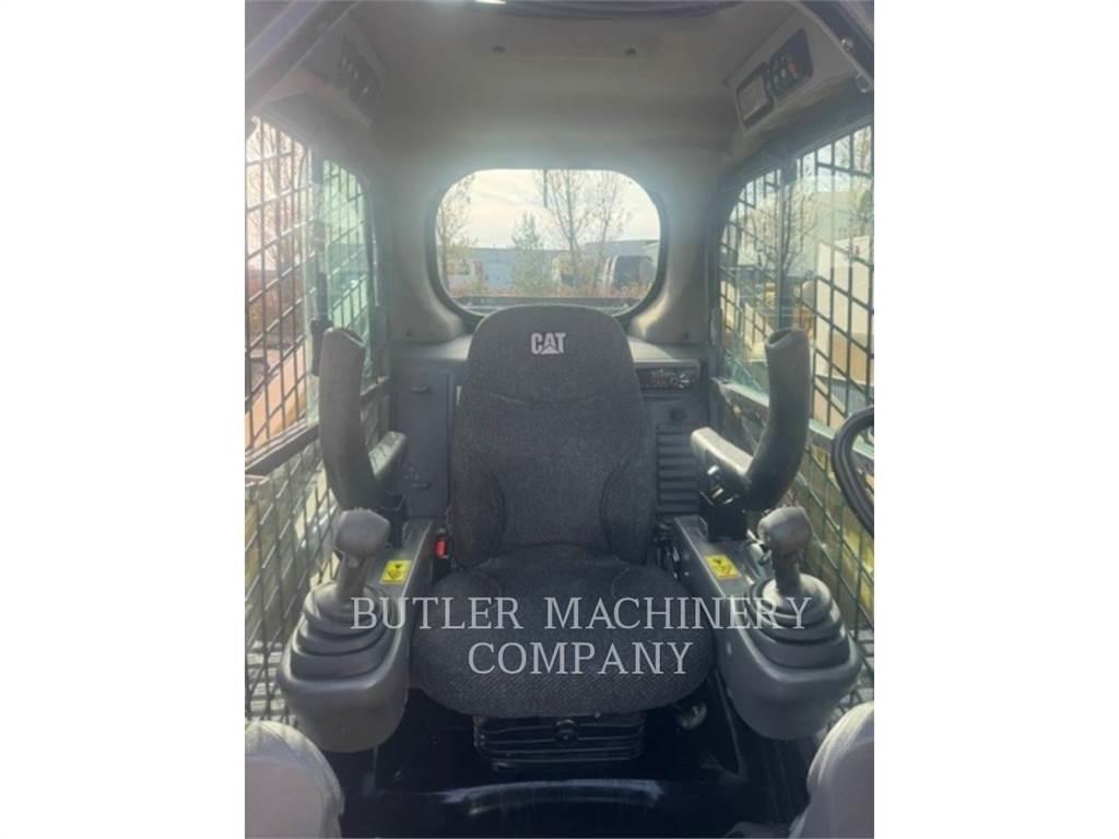 CAT 279D Crawler loaders