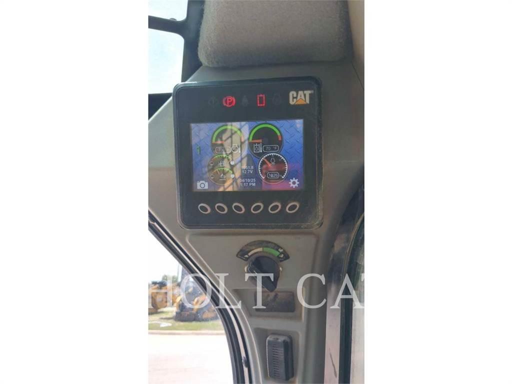 CAT 299D XHP Skid steer loaders