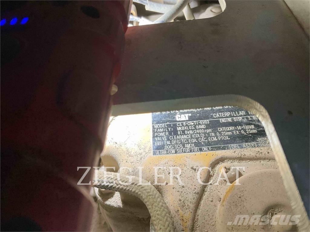 CAT 299D2XHP Crawler loaders