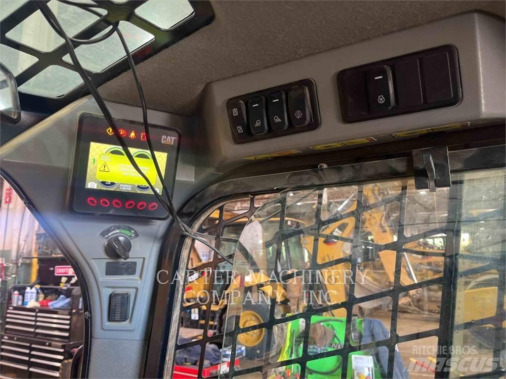 CAT 299D3 Skid steer loaders