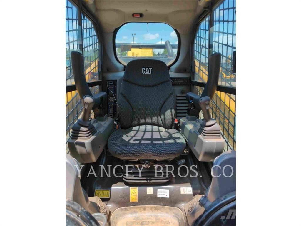 CAT 299D3 Skid steer loaders