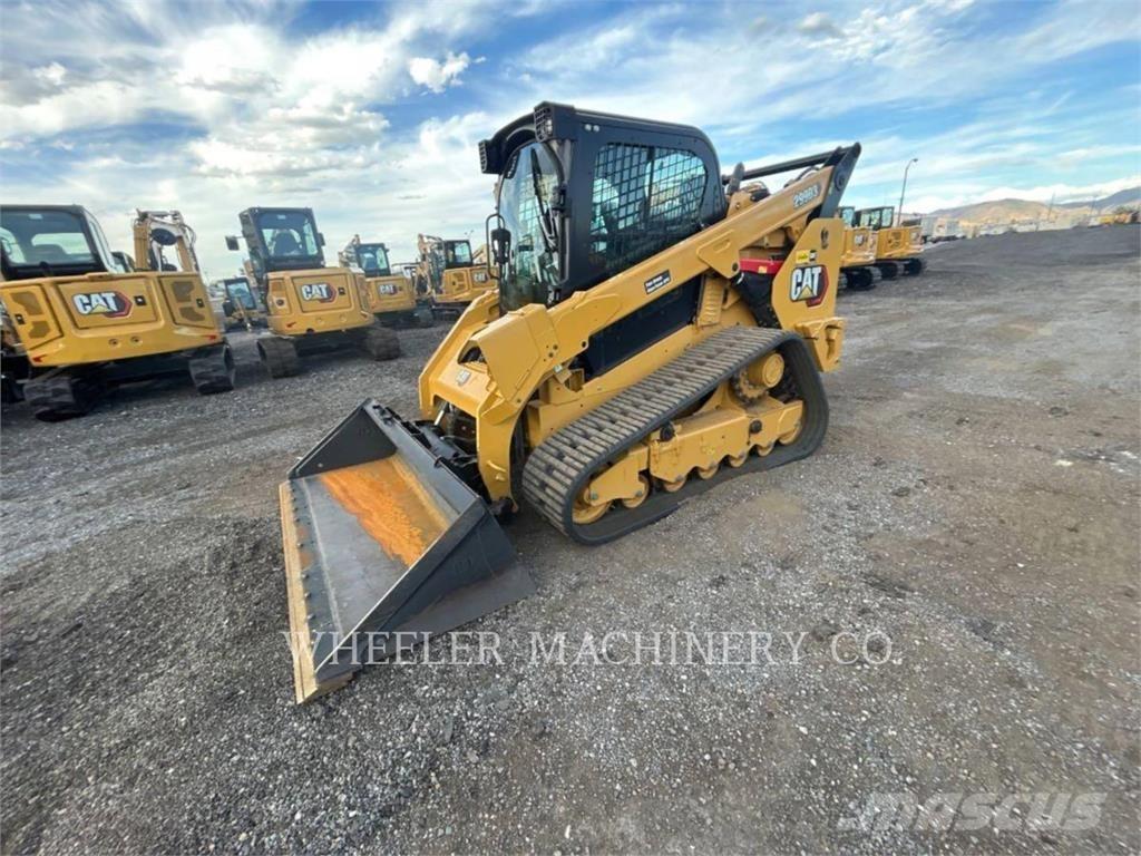 CAT 299D3 C3HF Crawler loaders