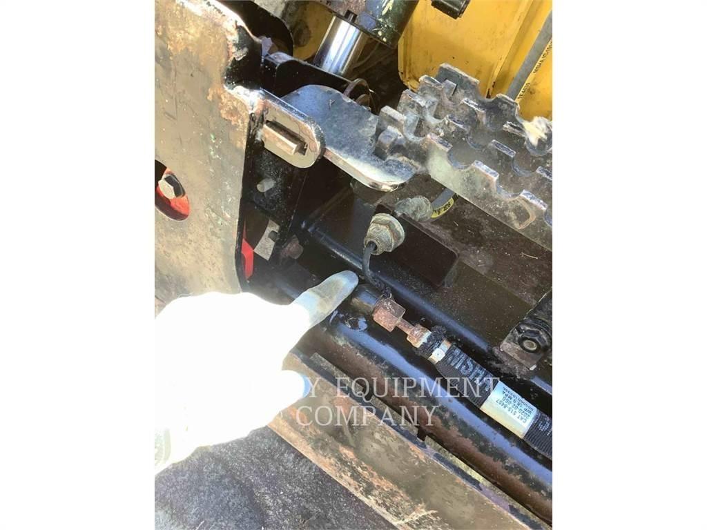 CAT 299D3XPS2C Skid steer loaders